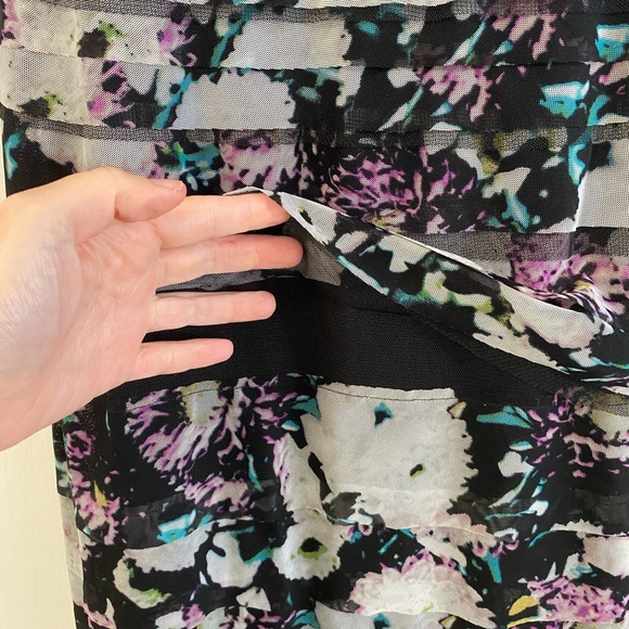 Women’s Strapless Formal Dress - Picture 3 of 8